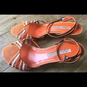 Vintage Buffalo London Kitten Heels